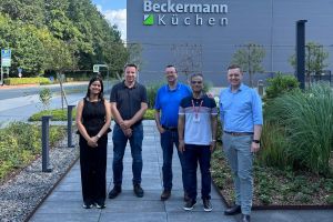 In Cappeln: Divya Agarwal, Michael Bruns, Karsten Mylius, Animesh Kumar, Dirk Leenderts