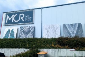 Leuchtturmbetrieb in Römhild: MCR Marmor Center