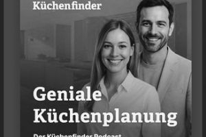 KI-generierte Podcast-Hosts beim Küchenfinder-Podcast