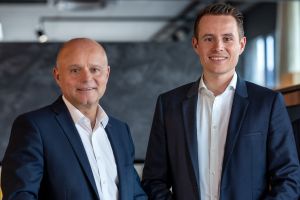 Neueröffnung nach Neujahr: Jürgen Geißler uund Philipp Geißler