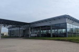 Die gläserne Marquardt-Granithalle: Im Jahr 2000 eröffnet