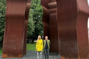 Im Münchner Nieselregen: Lina Gronbach, Outsider