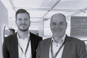 Alexander Wiebe, Harry Voss