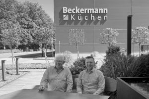 Bernard Lampe, Dirk Leenderts