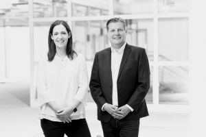 Marketingleiterin Julia Fenrich, Geschäftsführer Marcus Roth