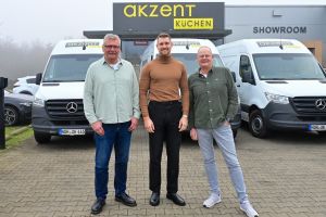 Wechsel in Nordhorn: Stefan Haverland, Mick Haverland und Ralf Völlink
