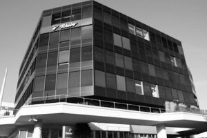 Am Überseering: Tchibo-Zentrale in Hamburg